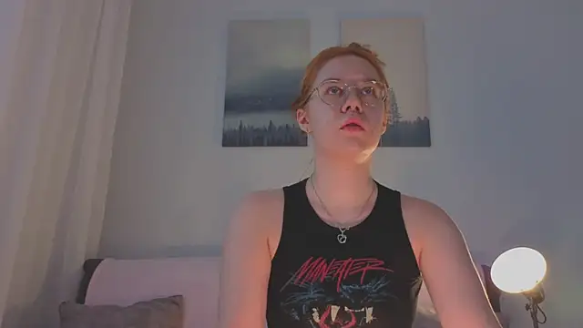 Snapshot of Mia_Luw chatting on 19, 6, 2026 Mia Luw online show from 19, 6, 2026