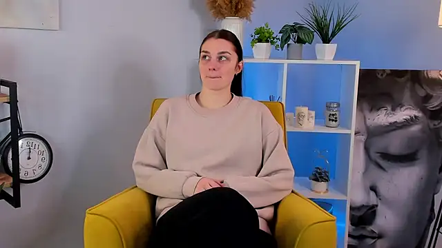 Snapshot of GarynDilley chatting on 9, 2, 2025 GarynDilley online show from 9, 2, 2025