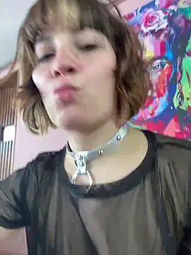 Snapshot of Maggie_Geller chatting on 5, 2, 2025 Maggie Geller online show from 5, 2, 2025