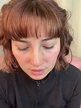 Snapshot of Maggie_Geller chatting on 20, 3, 2025 Maggie Geller online show from 20, 3, 2025