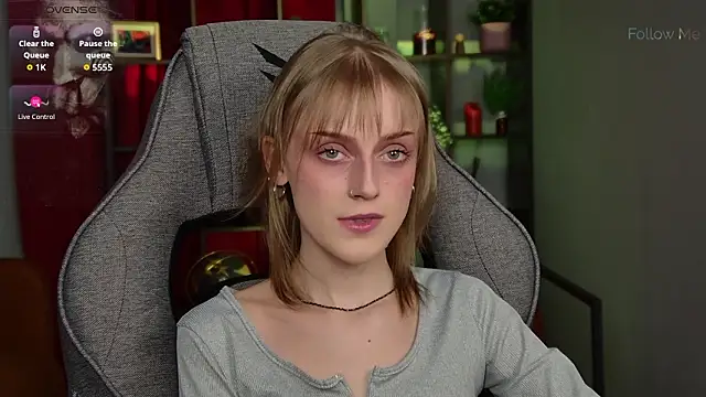 KiraMontoya online show from 28, 3, 2026