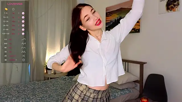 LizbethGee online show from 12, 2, 2025