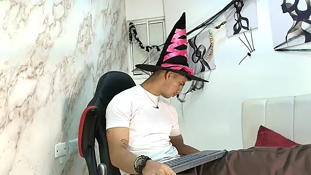 ANDRES STUD online show from 20, 10, 2025