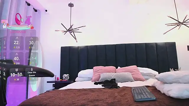 nattashaa7 online show from 12, 3, 2025