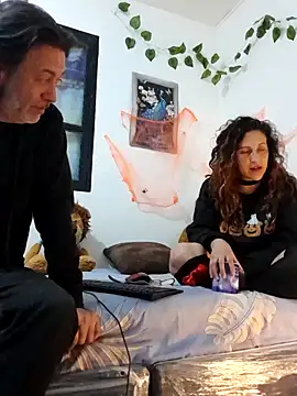 jeans and emma online show from 1, 11, 2025