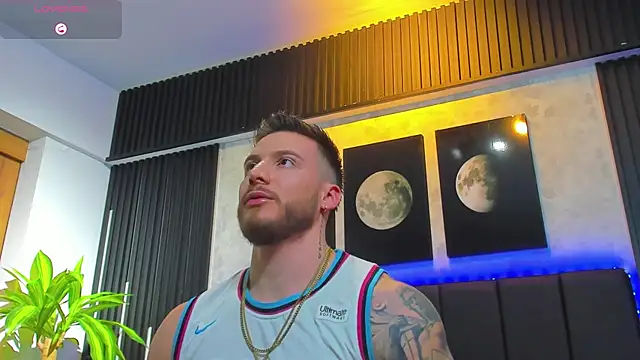 David blake  online show from 28, 2, 2025