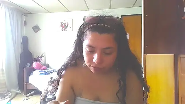 Snapshot of isabellapurple chatting on 15, 2, 2026 isabellapurple online show from 15, 2, 2026