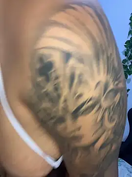 Snapshot of tinalove7 chatting on 27, 2, 2025 tinalove7 online show from 27, 2, 2025