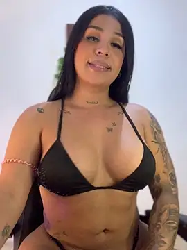 Snapshot of tinalove7 chatting on 2, 10, 2025 tinalove7 online show from 2, 10, 2025