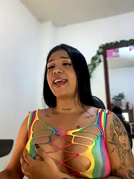 Snapshot of tinalove7 chatting on 31, 10, 2025 tinalove7 online show from 31, 10, 2025