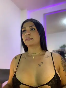 Snapshot of tinalove7 chatting on 7, 1, 2026 tinalove7 online show from 7, 1, 2026