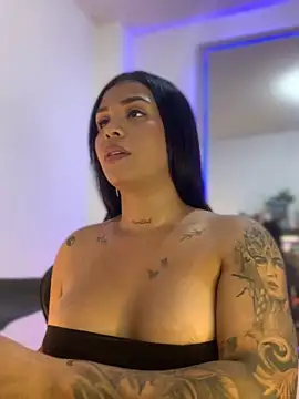 Snapshot of tinalove7 chatting on 27, 2, 2026 tinalove7 online show from 27, 2, 2026