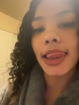 Snapshot of tastylolaaa chatting on 8, 2, 2025 tastylolaaa online show from 8, 2, 2025