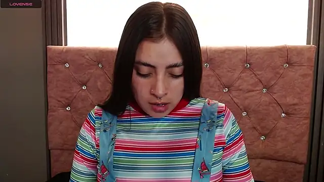 Snapshot of Emmaa_dia chatting on 28, 10, 2025 Emmaa dia online show from 28, 10, 2025