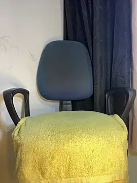 Snapshot of blondiebbc chatting on 25, 7, 2026 blondiebbc online show from 25, 7, 2026