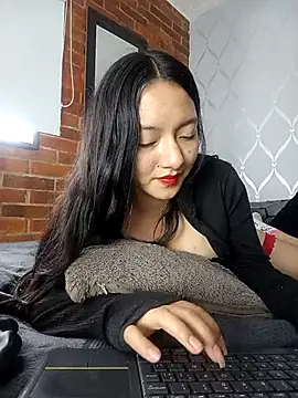 Snapshot of CuteHarper chatting on 14, 2, 2025 CuteHarper online show from 14, 2, 2025