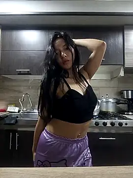 Snapshot of CuteHarper chatting on 6, 3, 2025 CuteHarper online show from 6, 3, 2025