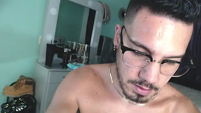 Snapshot of Chrissken chatting on 9, 2, 2025 Chrissken online show from 9, 2, 2025