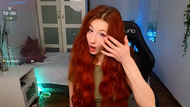 Snapshot of Katy_diamond_ chatting on 27, 2, 2025 Katy diamond online show from 27, 2, 2025