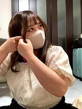 mitarashi awww online show from 3, 10, 2025