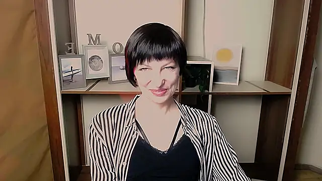  AngeliaFlow  online show from 24, 2, 2026