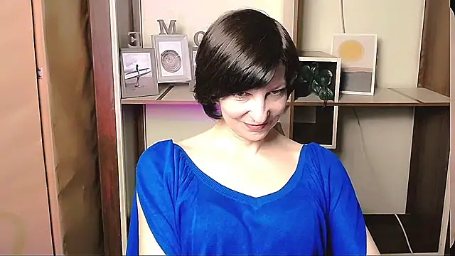 Snapshot of _AngeliaFlow_ chatting on 29, 4, 2026 AngeliaFlow online show from 29, 4, 2026