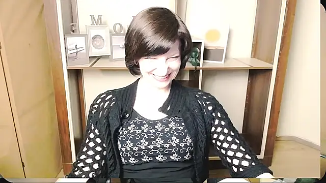 Snapshot of _AngeliaFlow_ chatting on 18, 5, 2026 AngeliaFlow online show from 18, 5, 2026