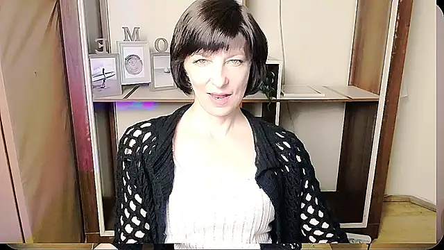 Snapshot of _AngeliaFlow_ chatting on 12, 6, 2026 AngeliaFlow online show from 12, 6, 2026