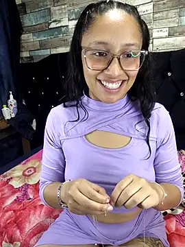 isabella beauty 01 online show from 3, 3, 2025