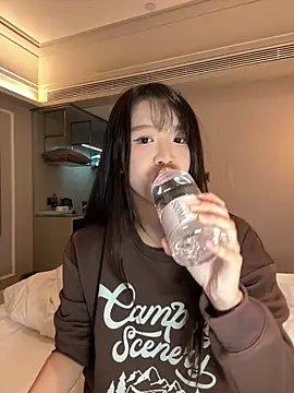 Snapshot of baxi1100 chatting on 12, 2, 2025 baxi1100 online show from 12, 2, 2025