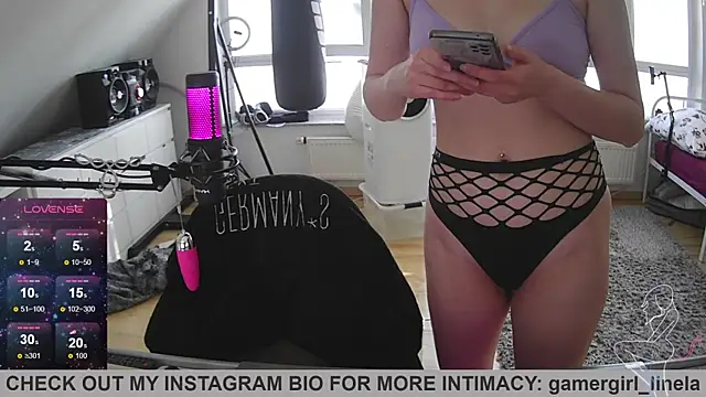 Gamergirl-Linela online show from 12, 9, 2025