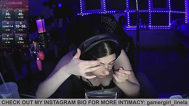 Snapshot of Gamergirl-Linela chatting on 4, 7, 2026 Gamergirl-Linela online show from 4, 7, 2026