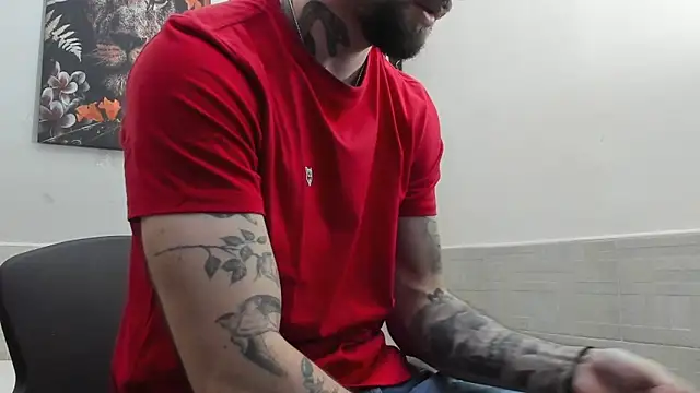 Luke davis01 online show from 17, 2, 2025