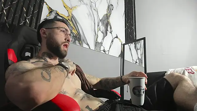 Luke davis01 online show from 12, 9, 2025