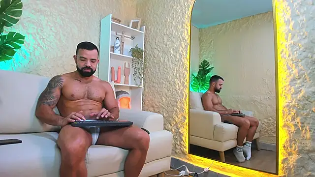 Snapshot of Maofenix chatting on 21, 2, 2025 Maofenix online show from 21, 2, 2025