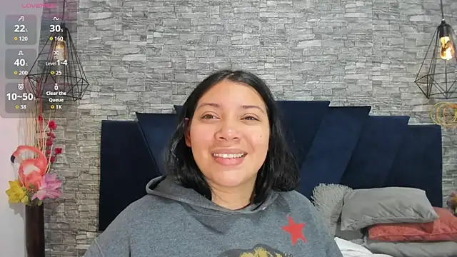 Sophia Brunett online show from 12, 9, 2025