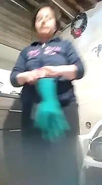 Saori Sann  online show from 22, 3, 2025