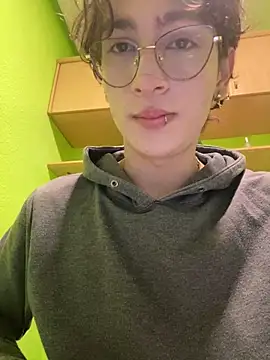 stormmart18 online show from 18, 3, 2025