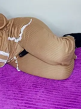 Snapshot of Malika-697 chatting on 24, 11, 2025 Malika-697 online show from 24, 11, 2025