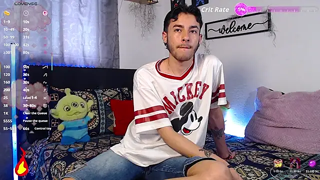 kyle clint07 online show from 22, 4, 2026