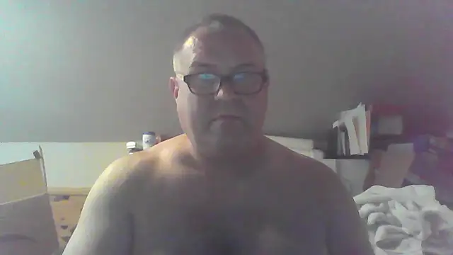 Snapshot of mkestr69 chatting on 29, 7, 2026 mkestr69 online show from 29, 7, 2026
