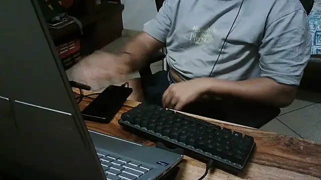Snapshot of optimalperformance7093 chatting on 8, 6, 2026 optimalperformance7093 online show from 8, 6, 2026