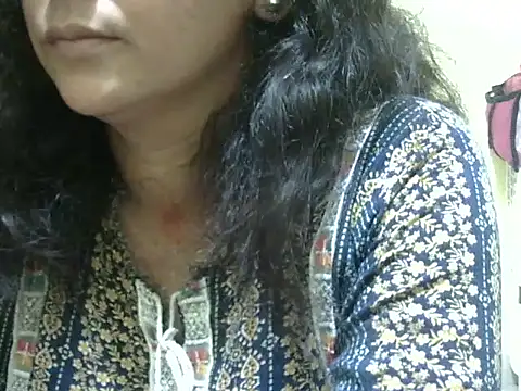 Your cutiepie  online show from 22, 10, 2025