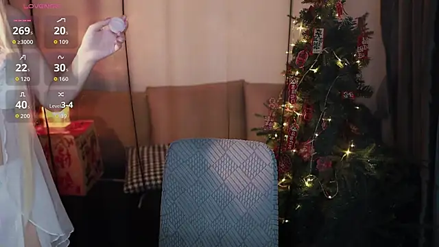 Moonccoi online show from 5, 4, 2026