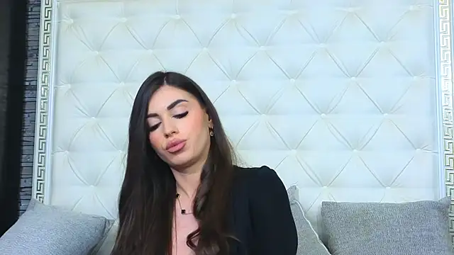 EliteDomina online show from 8, 4, 2026