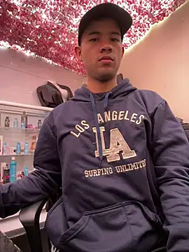 Twink X online show from 9, 2, 2025