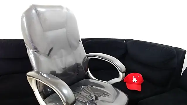 Dirty Kingg online show from 26, 2, 2025