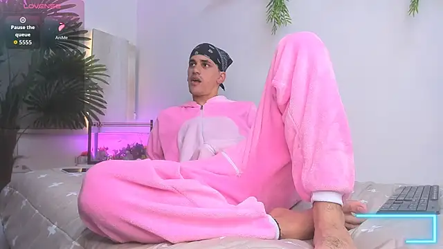 Dirty Kingg online show from 12, 10, 2025