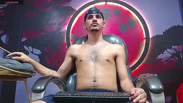 Dirty Kingg online show from 9, 11, 2025