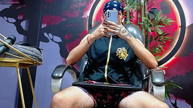 Dirty Kingg online show from 14, 11, 2025